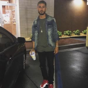 Meet your Posher, Christian